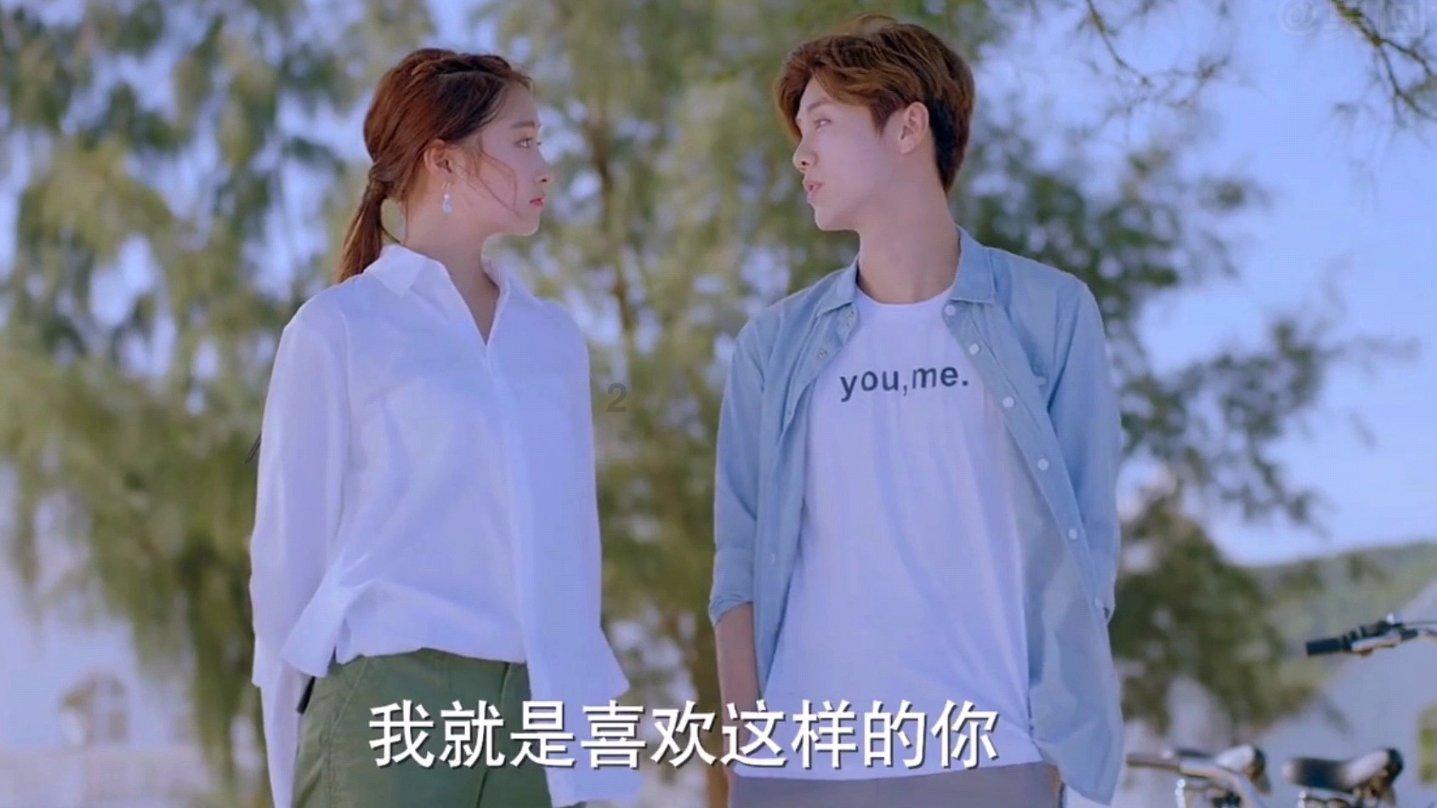 陈粒新歌《和平鸽》上线，她在民谣类的曲目中有哪些代表作？